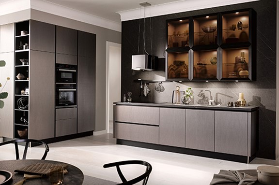 AV2070 GL Metallic Dunkel Thumb